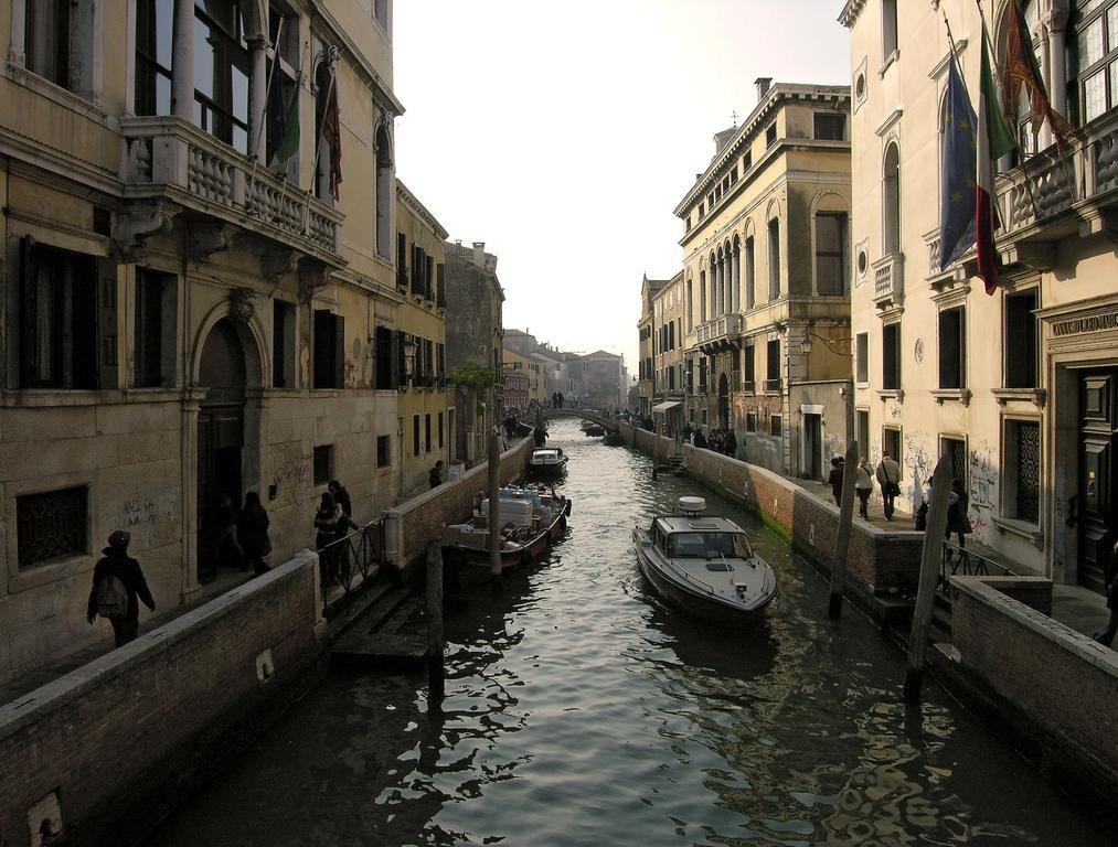 Ca' Centopietre Venesia Bagian luar foto